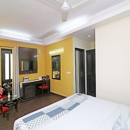 Hotel Oyo 13451 Star Corporate Avenue Nowe Delhi Zewnętrze zdjęcie