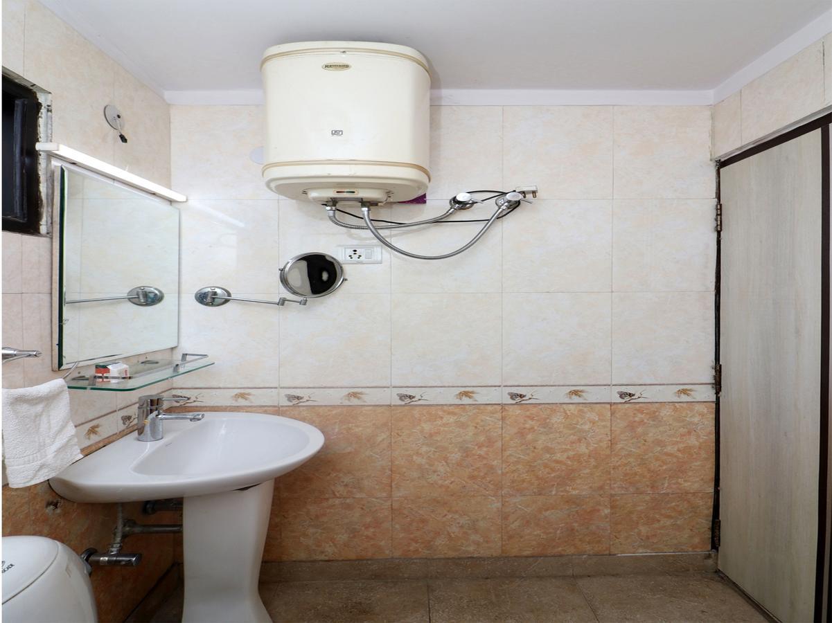 Hotel Oyo 13451 Star Corporate Avenue Nowe Delhi Zewnętrze zdjęcie