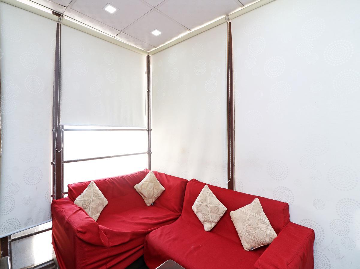 Hotel Oyo 13451 Star Corporate Avenue Nowe Delhi Zewnętrze zdjęcie